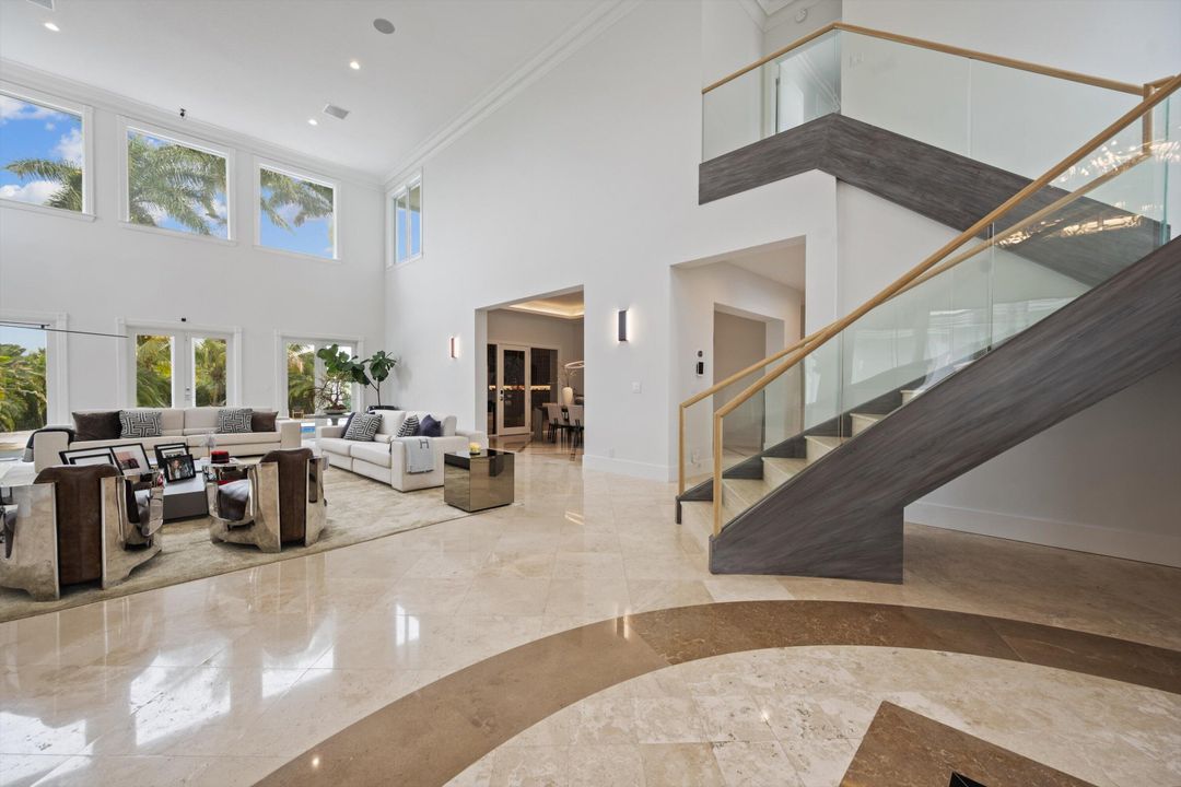 For Sale: $12,000,000 (5 beds, 5 baths, 7616 Square Feet)