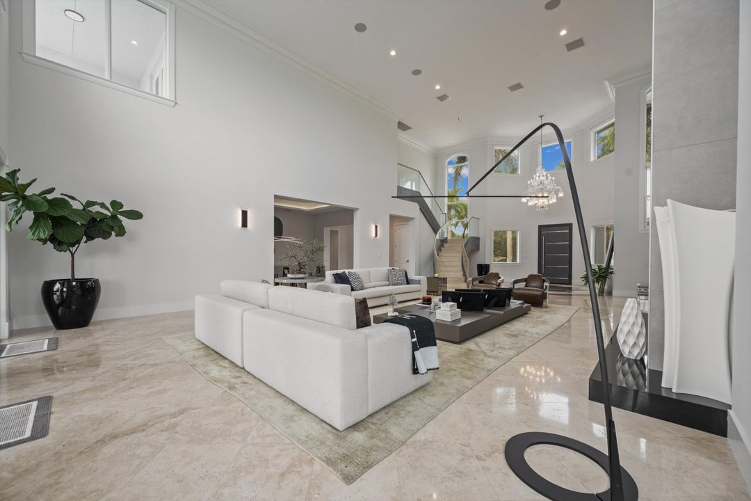 For Sale: $12,000,000 (5 beds, 5 baths, 7616 Square Feet)