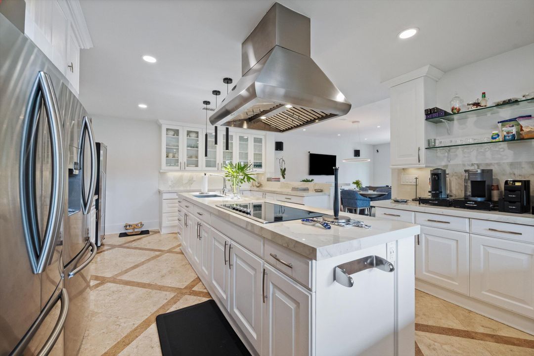 For Sale: $12,000,000 (5 beds, 5 baths, 7616 Square Feet)