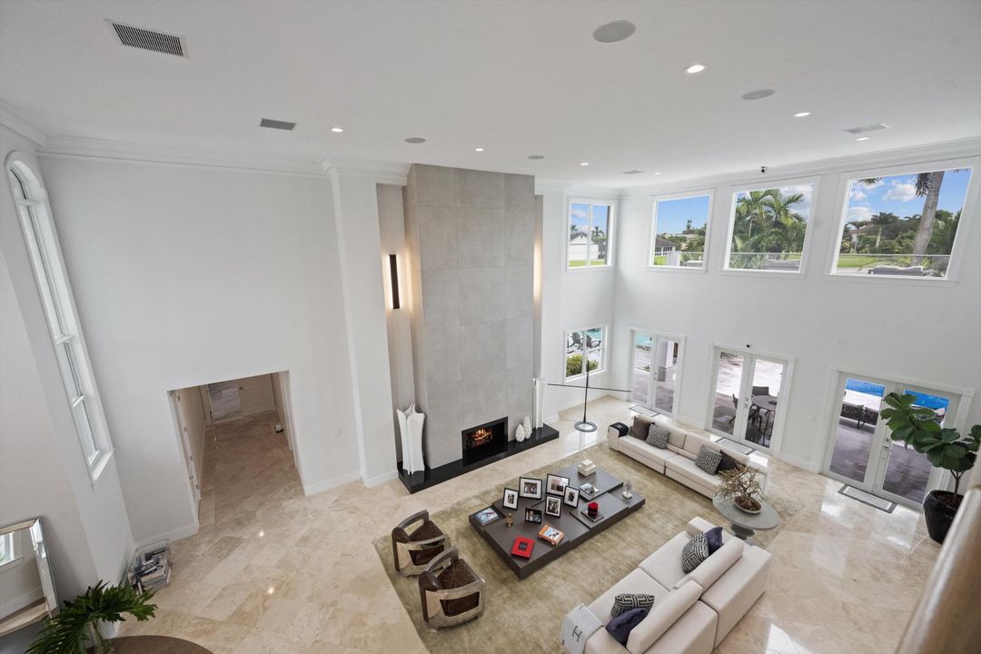 For Sale: $12,000,000 (5 beds, 5 baths, 7616 Square Feet)