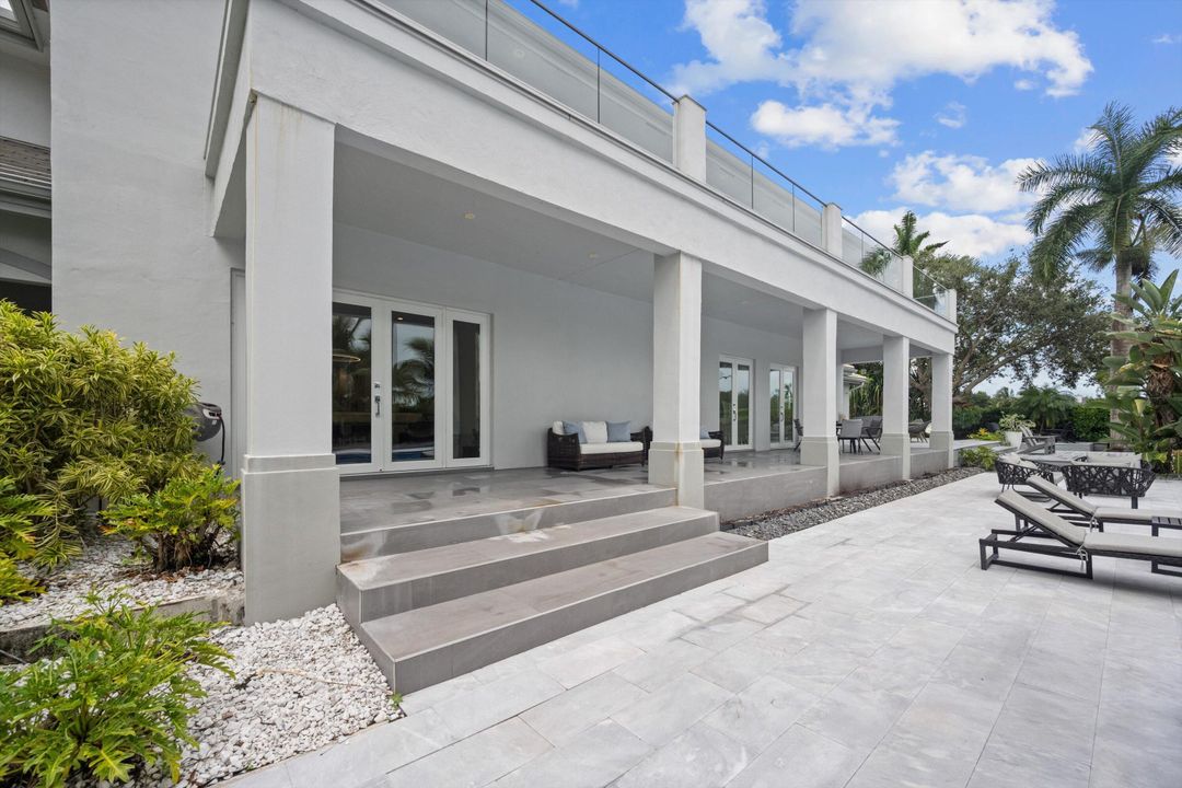 For Sale: $12,000,000 (5 beds, 5 baths, 7616 Square Feet)