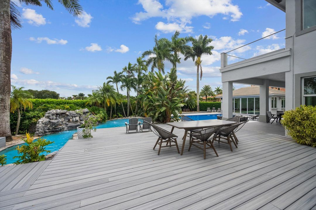 For Sale: $12,000,000 (5 beds, 5 baths, 7616 Square Feet)