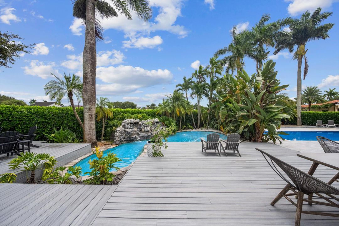 For Sale: $12,000,000 (5 beds, 5 baths, 7616 Square Feet)