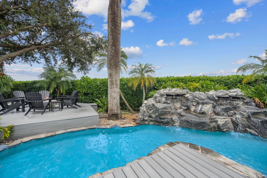 For Sale: $12,000,000 (5 beds, 5 baths, 7616 Square Feet)