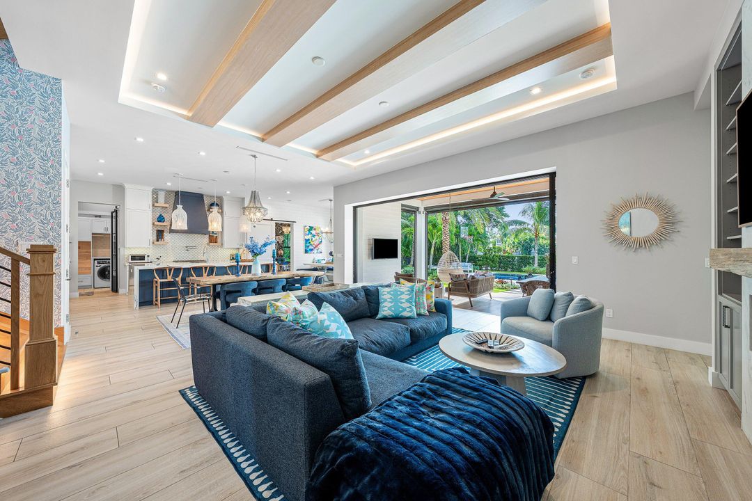 En Venta: $15,495,000 (6 camas, 6 baños, 4040 Pies cuadrados)