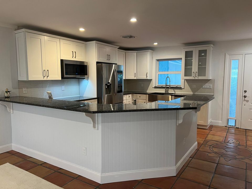 For Rent: $3,500 (2 beds, 2 baths, 1416 Square Feet)