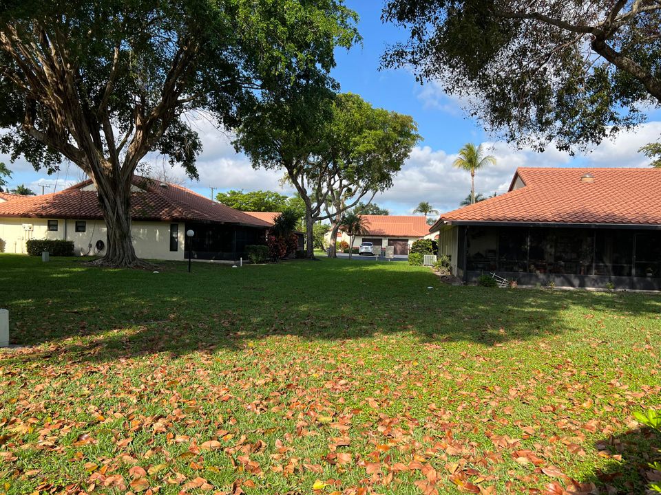 Activo con contrato: $3,300 (3 camas, 2 baños, 1469 Pies cuadrados)