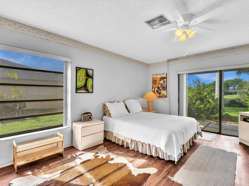 For Sale: $699,000 (2 beds, 2 baths, 1569 Square Feet)