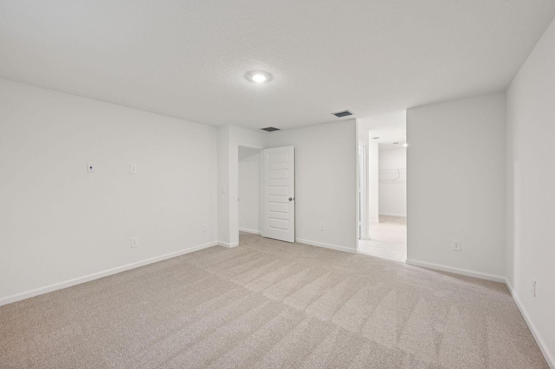 На продажу: $387,790 (3 спален, 2 ванн, 1964 Квадратных фут)