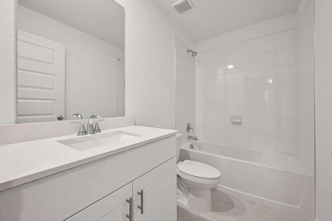 На продажу: $387,790 (3 спален, 2 ванн, 1964 Квадратных фут)