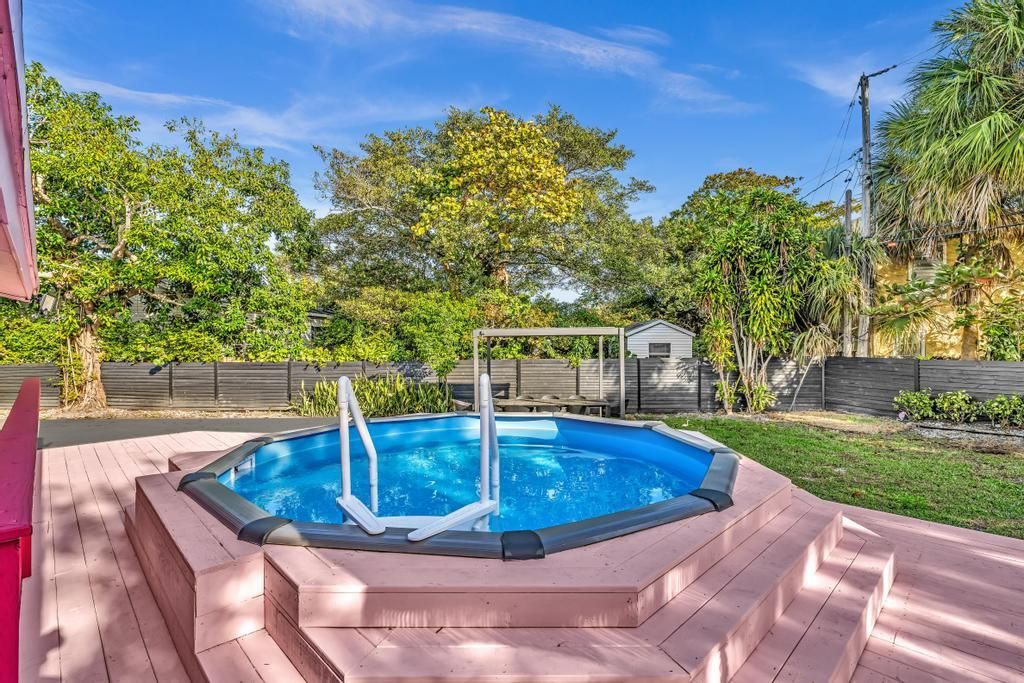 En Renta: $5,000 (4 camas, 3 baños, 1614 Pies cuadrados)