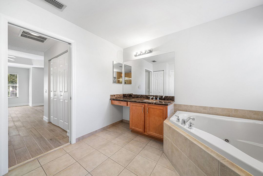 For Rent: $5,200 (5 beds, 3 baths, 2994 Square Feet)