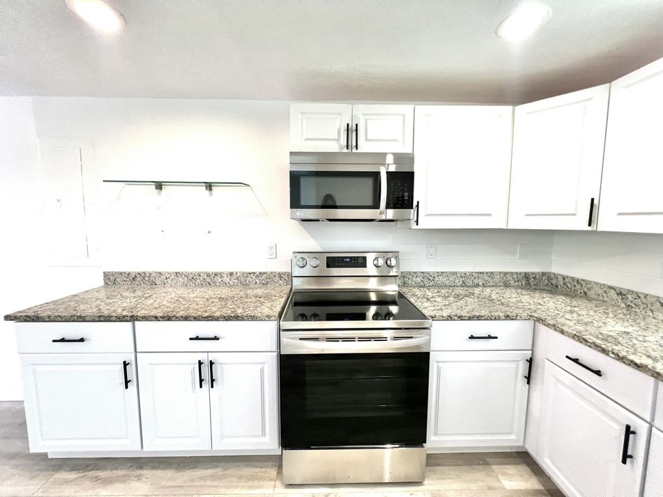 En Renta: $5,000 (4 camas, 3 baños, 1614 Pies cuadrados)