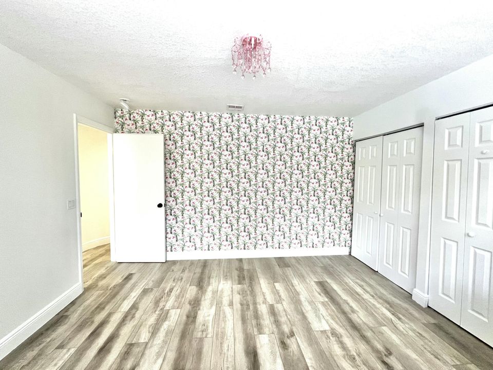 En Renta: $5,000 (4 camas, 3 baños, 1614 Pies cuadrados)