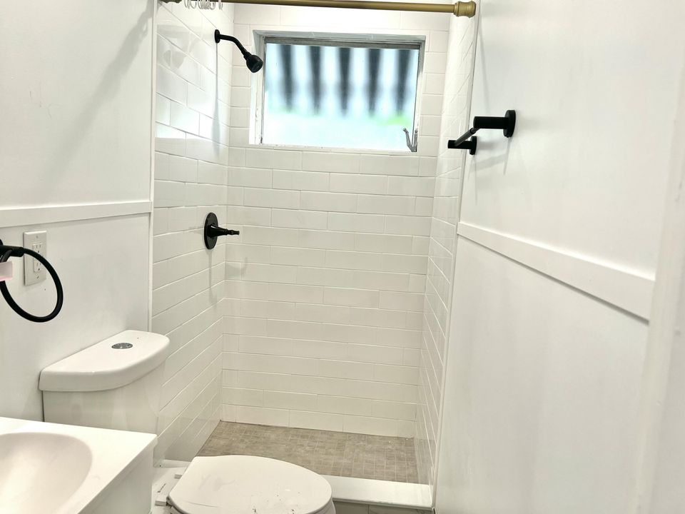 En Renta: $5,000 (4 camas, 3 baños, 1614 Pies cuadrados)