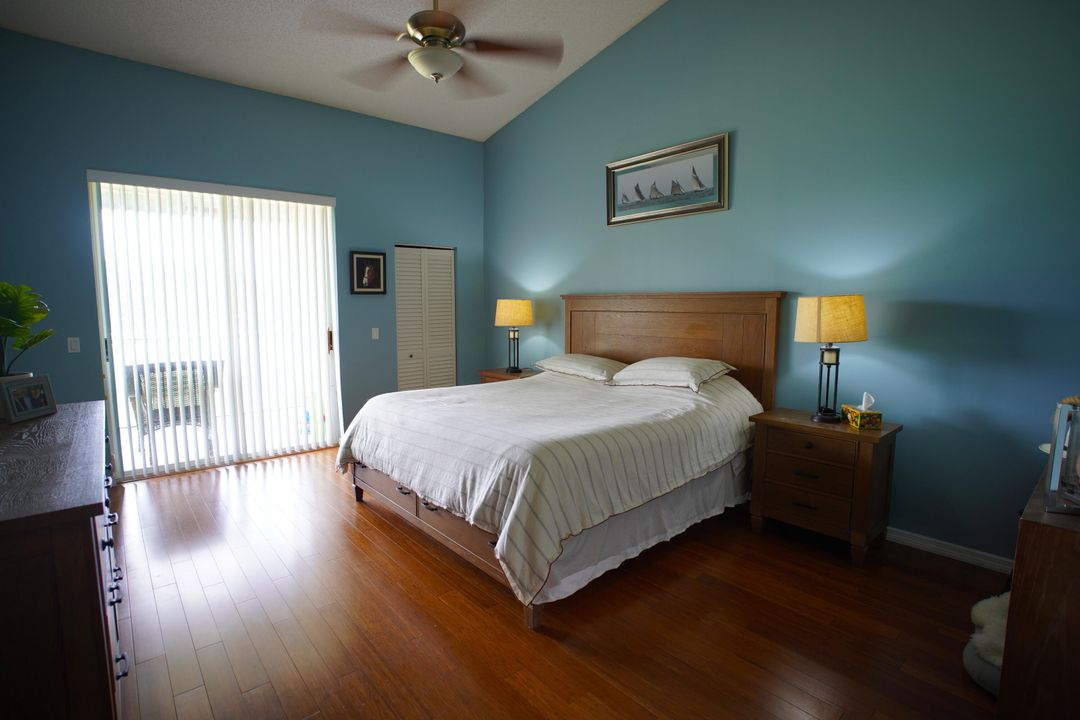 待售: $260,000 (3 贝兹, 2 浴室, 2067 平方英尺)