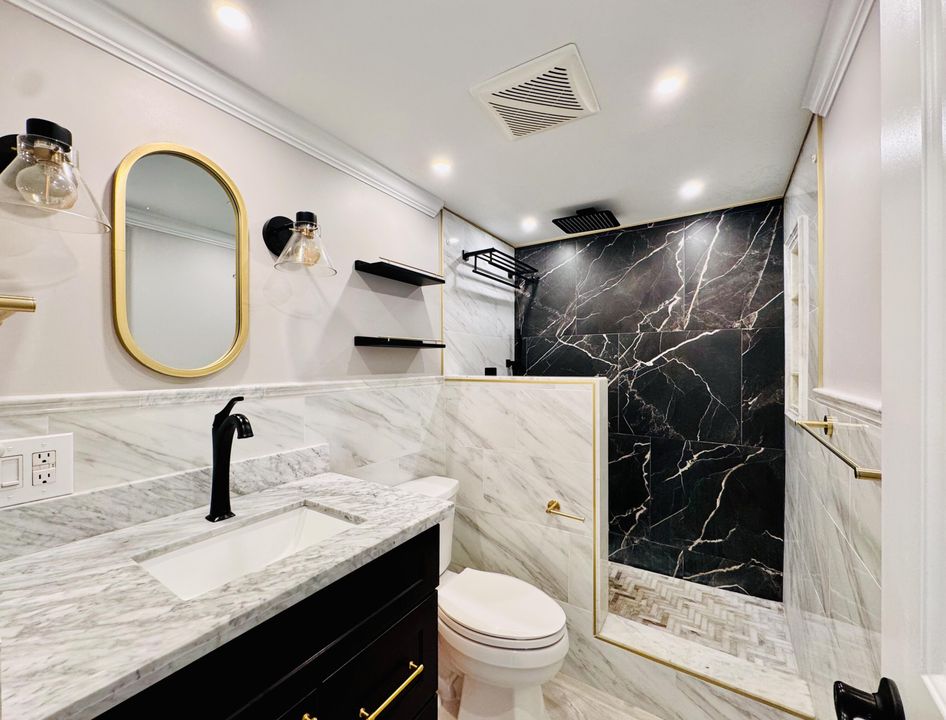 待售: $199,000 (2 贝兹, 2 浴室, 1100 平方英尺)