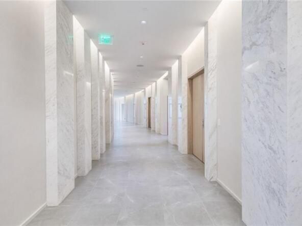 For Sale: $2,750,000 (2 beds, 2 baths, 1990 Square Feet)