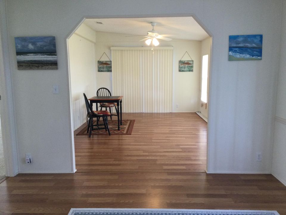 En Venta: $69,000 (2 camas, 2 baños, 1285 Pies cuadrados)