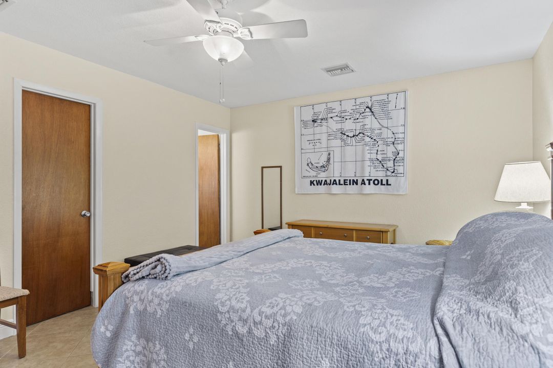 For Sale: $560,000 (3 beds, 2 baths, 1834 Square Feet)