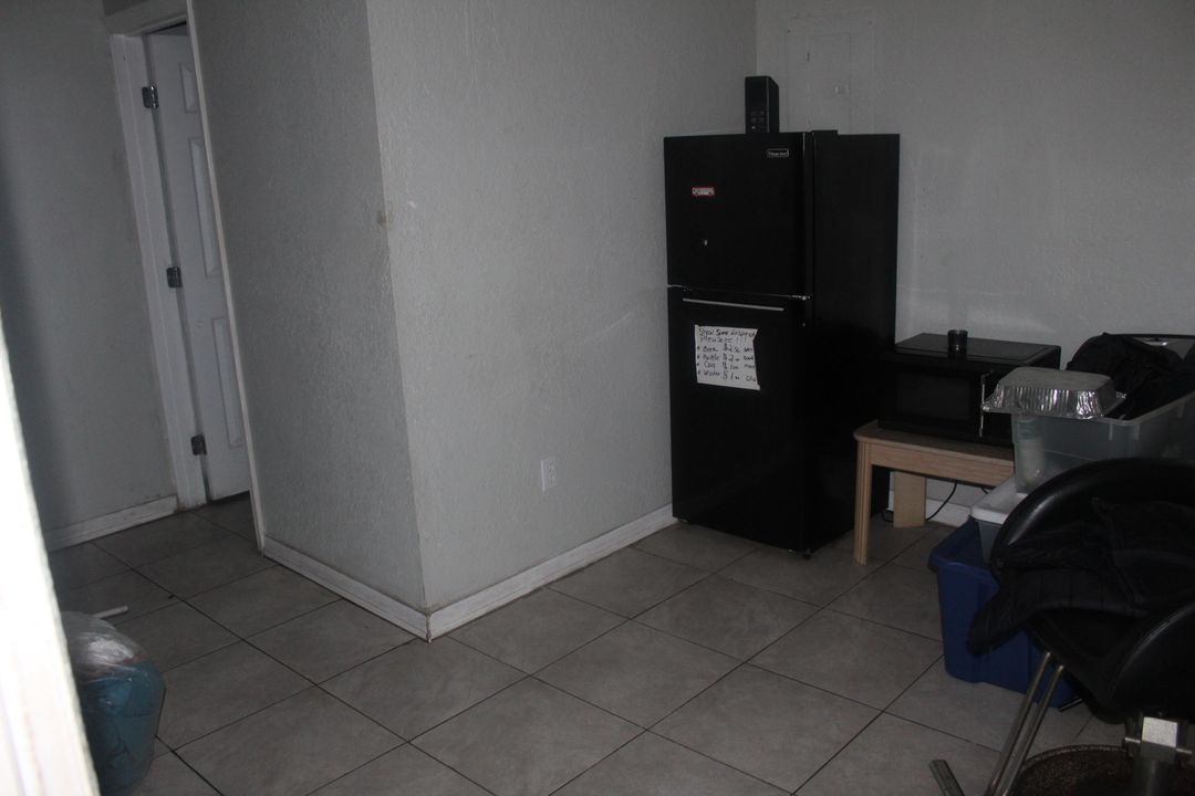 En Venta: $1,400 (0 camas, 0 baños, 0 Pies cuadrados)