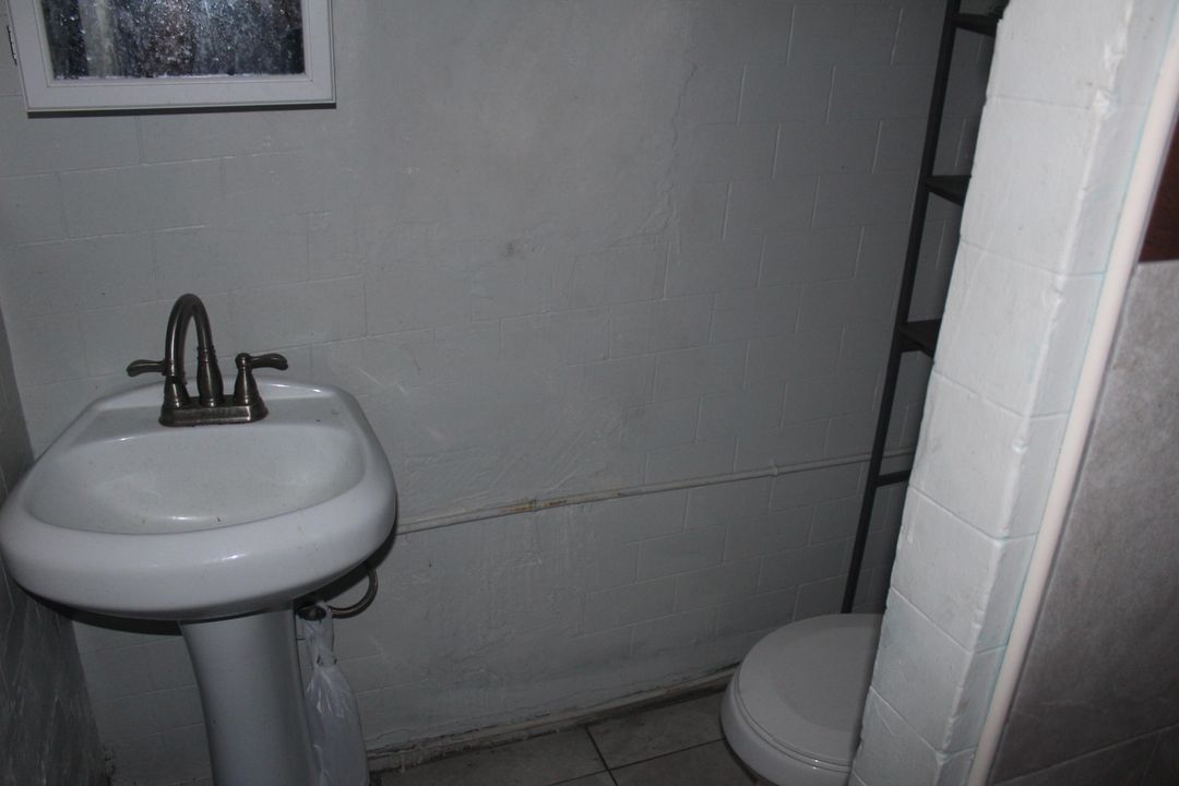 En Venta: $1,400 (0 camas, 0 baños, 0 Pies cuadrados)