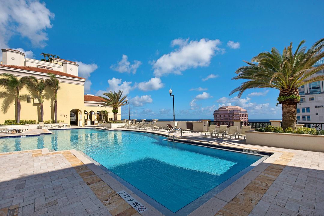 For Rent: $8,500 (2 beds, 2 baths, 1333 Square Feet)