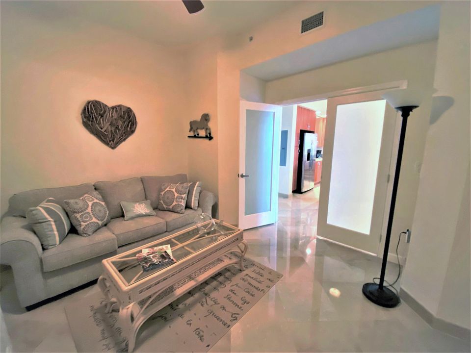 For Rent: $8,500 (2 beds, 2 baths, 1333 Square Feet)