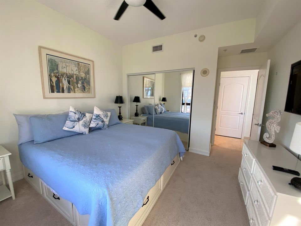 For Rent: $8,500 (2 beds, 2 baths, 1333 Square Feet)