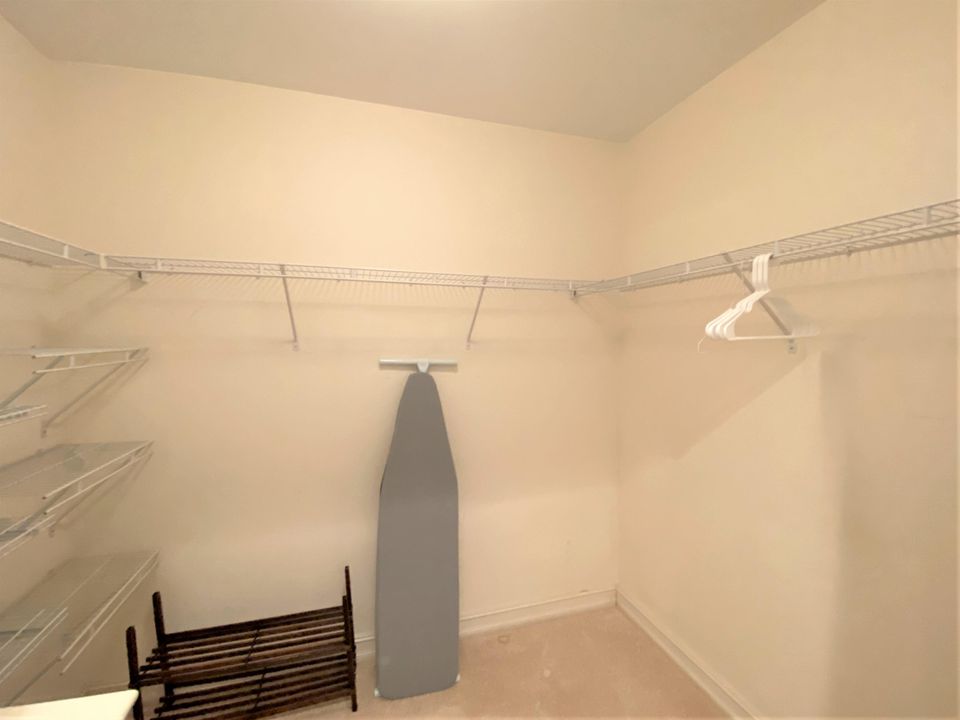 For Rent: $8,500 (2 beds, 2 baths, 1333 Square Feet)