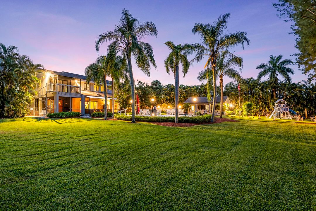 待售: $5,250,000 (6 贝兹, 4 浴室, 4302 平方英尺)