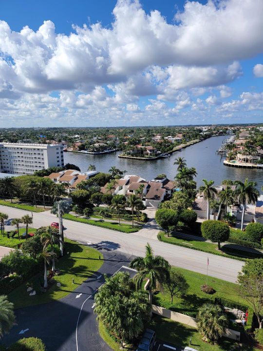 For Rent: $10,000 (2 beds, 2 baths, 1400 Square Feet)