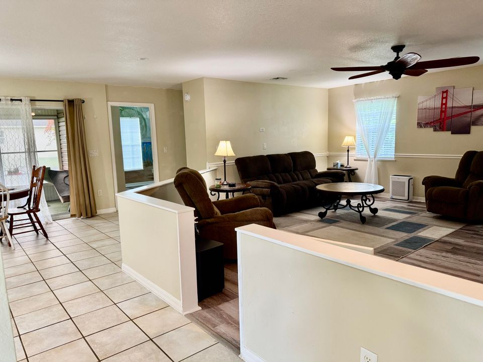 For Sale: $299,000 (3 beds, 2 baths, 1847 Square Feet)