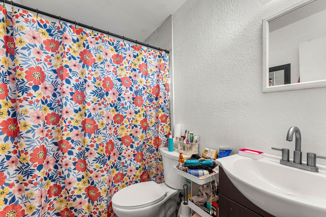 For Sale: $584,000 (0 beds, 0 baths, 1690 Square Feet)