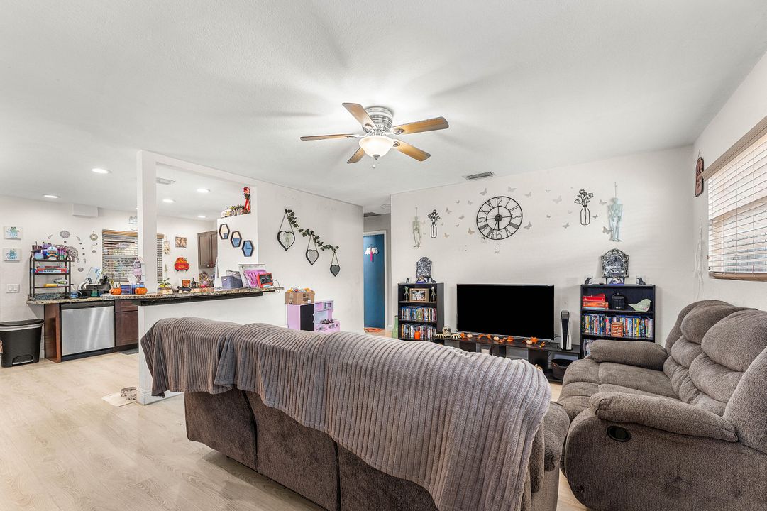 For Sale: $584,000 (0 beds, 0 baths, 1690 Square Feet)