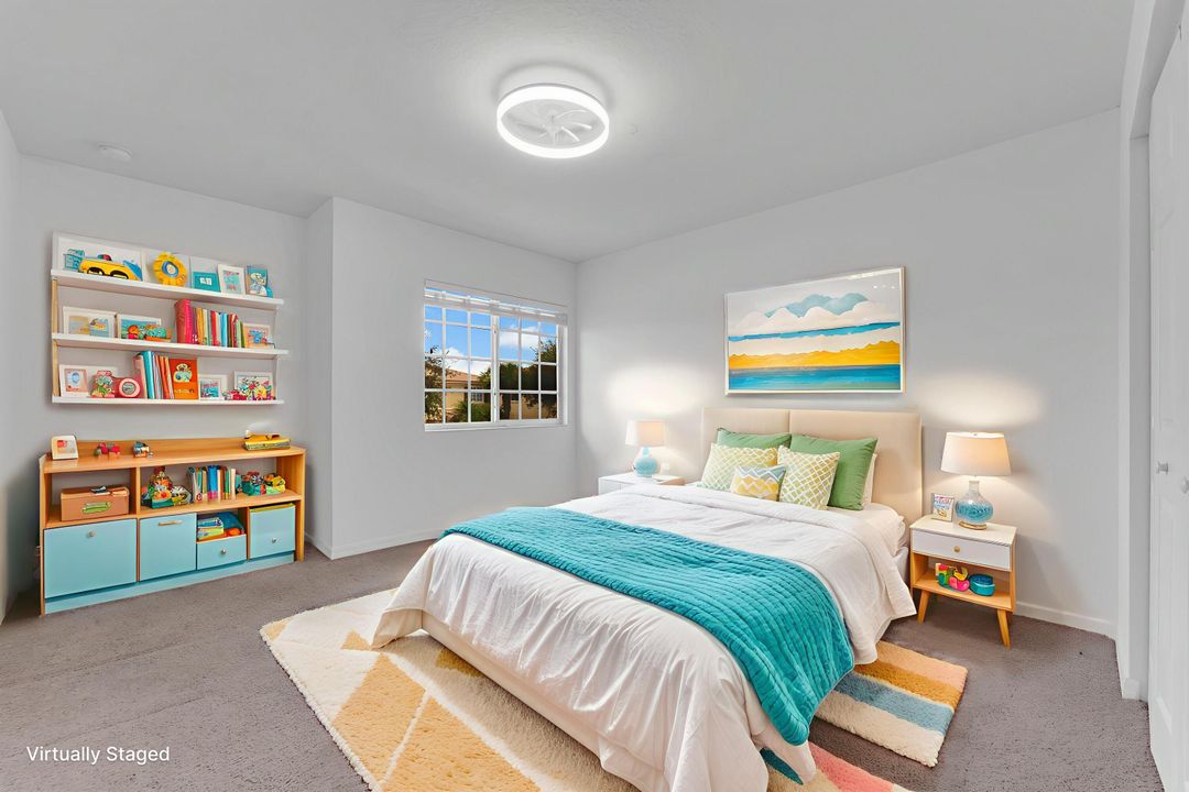 待售: $440,000 (3 贝兹, 2 浴室, 2600 平方英尺)