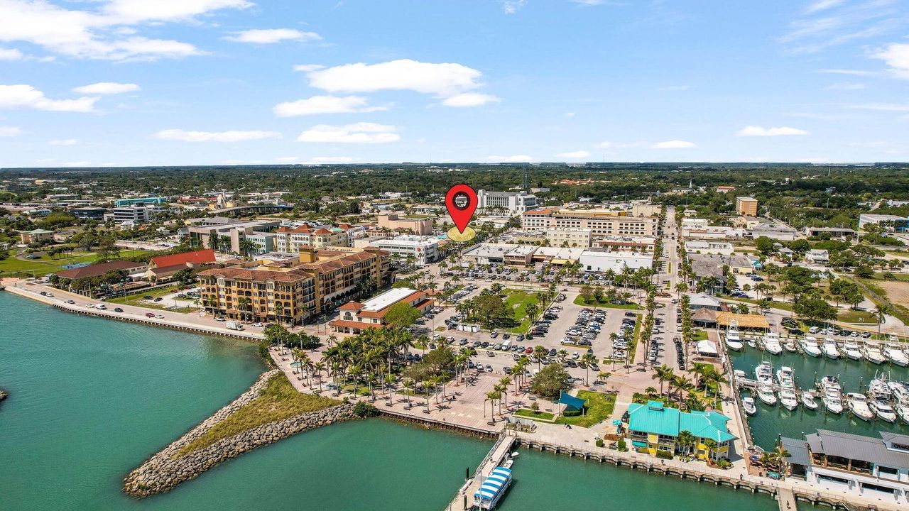 出租: $1,650 (1 贝兹, 1 浴室, 1000 平方英尺)