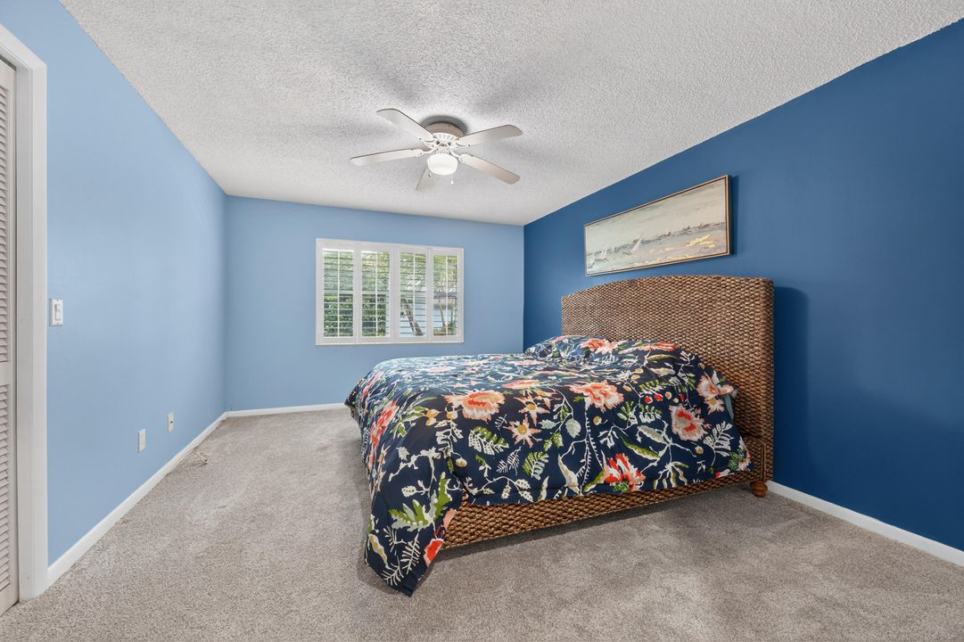 Под контрактом: $699,000 (3 спален, 2 ванн, 2693 Квадратных фут)