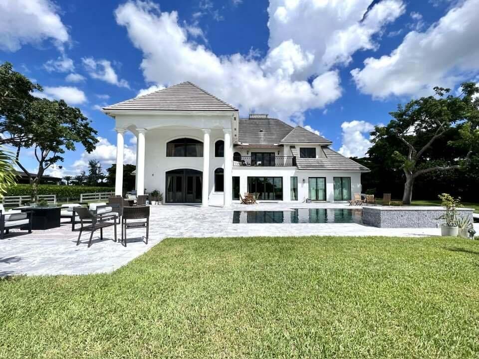 待售: $6,899,999 (4 贝兹, 4 浴室, 8000 平方英尺)