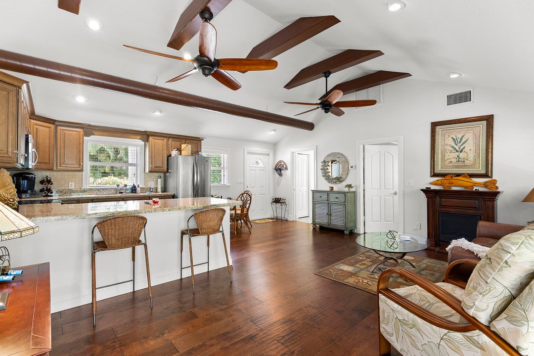 For Sale: $5,100,000 (6 beds, 5 baths, 4314 Square Feet)