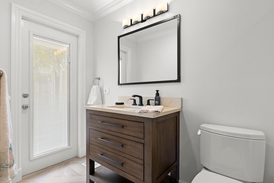 For Sale: $5,100,000 (6 beds, 5 baths, 4314 Square Feet)