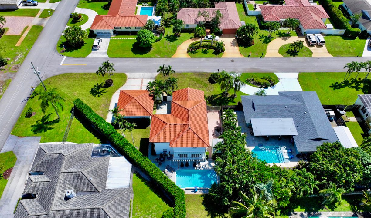 For Rent: $5,300 (4 beds, 3 baths, 2509 Square Feet)