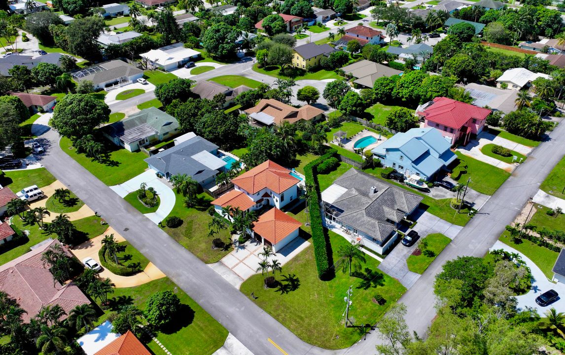 For Rent: $5,300 (4 beds, 3 baths, 2509 Square Feet)