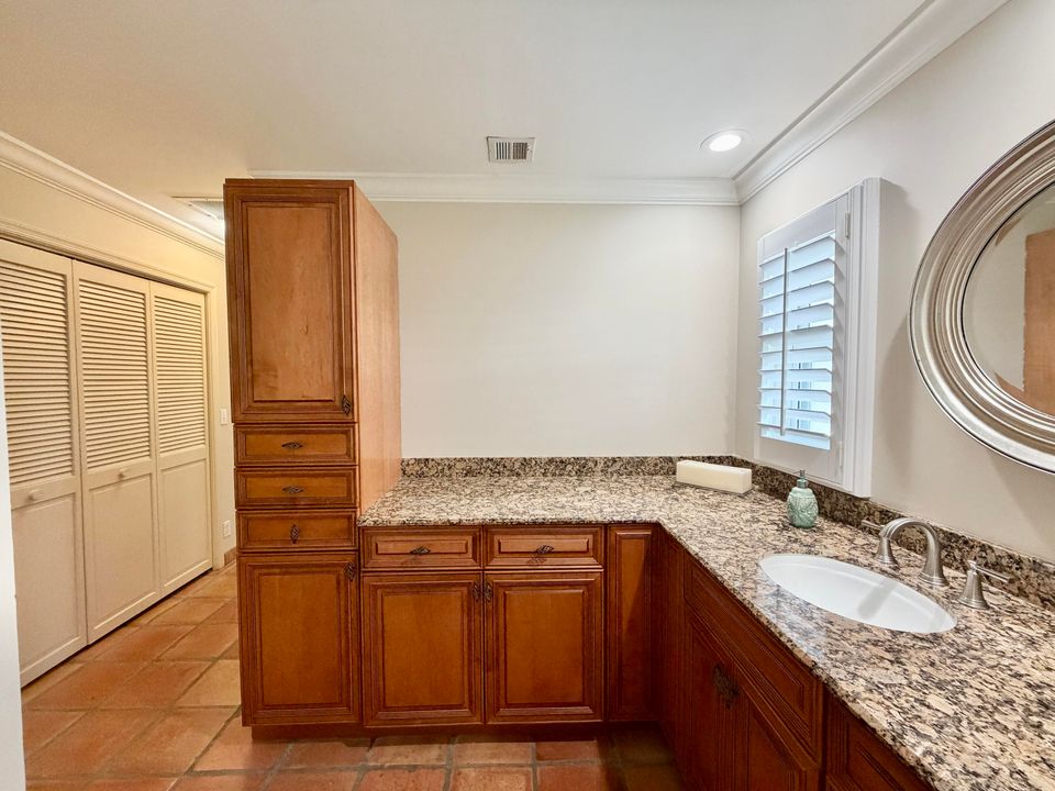 For Rent: $5,300 (4 beds, 3 baths, 2509 Square Feet)