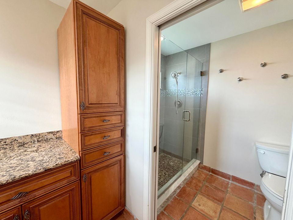 For Rent: $5,300 (4 beds, 3 baths, 2509 Square Feet)