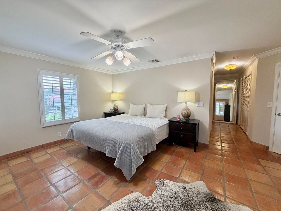 For Rent: $5,300 (4 beds, 3 baths, 2509 Square Feet)