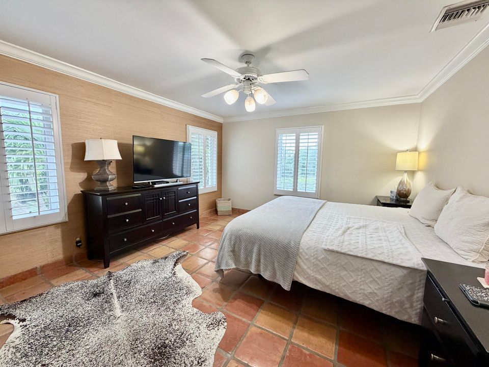 For Rent: $5,300 (4 beds, 3 baths, 2509 Square Feet)