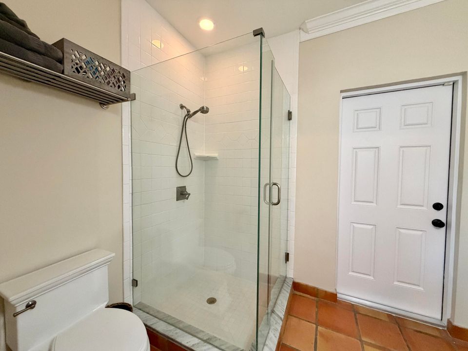 For Rent: $5,300 (4 beds, 3 baths, 2509 Square Feet)