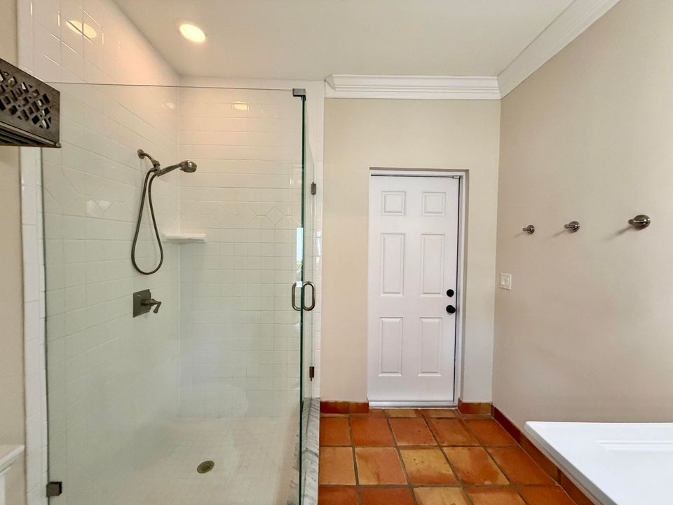 For Rent: $5,300 (4 beds, 3 baths, 2509 Square Feet)