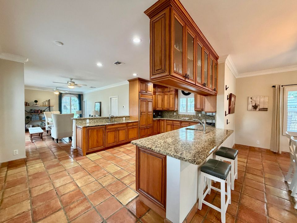 For Rent: $5,300 (4 beds, 3 baths, 2509 Square Feet)